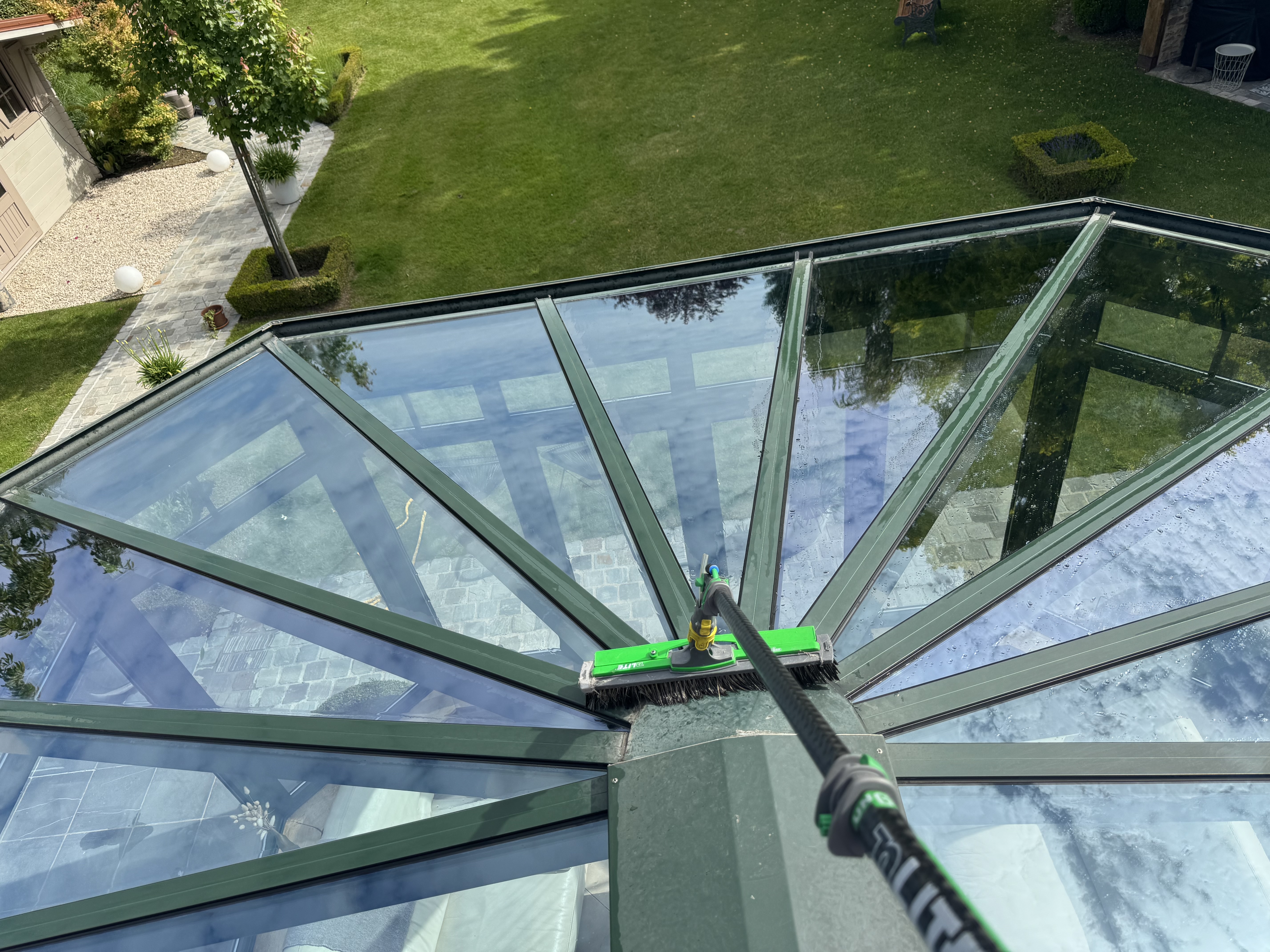 Nettoyage de pergolas par My Clean Glass dans le Hainaut